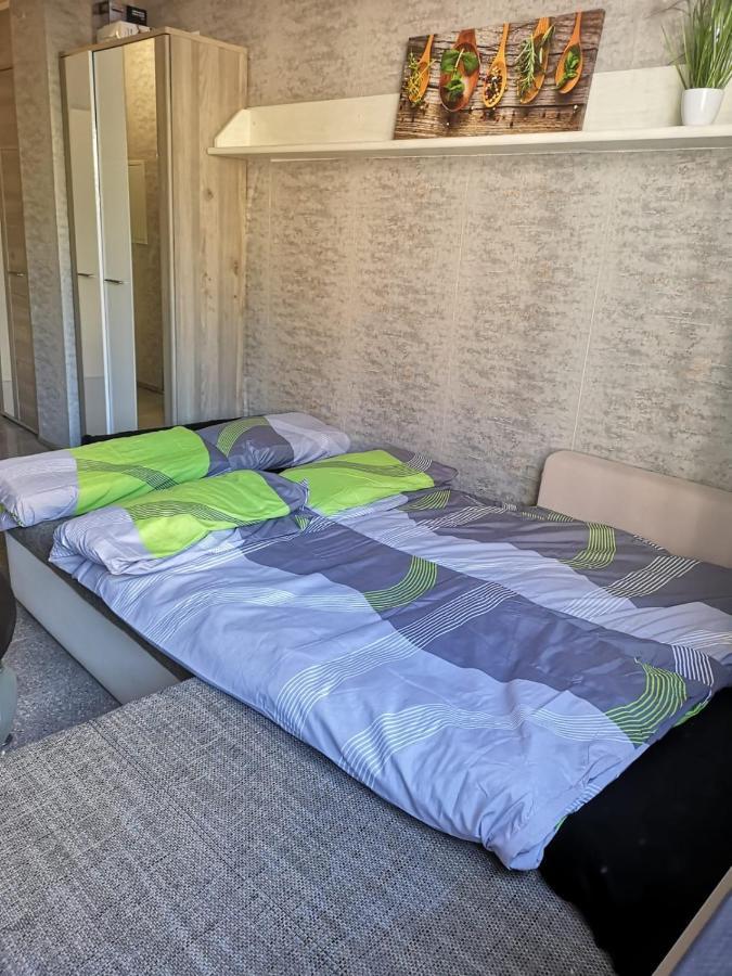Cozy Flat, Central, Easy Parking, Clam Leilighet Bayreuth Eksteriør bilde
